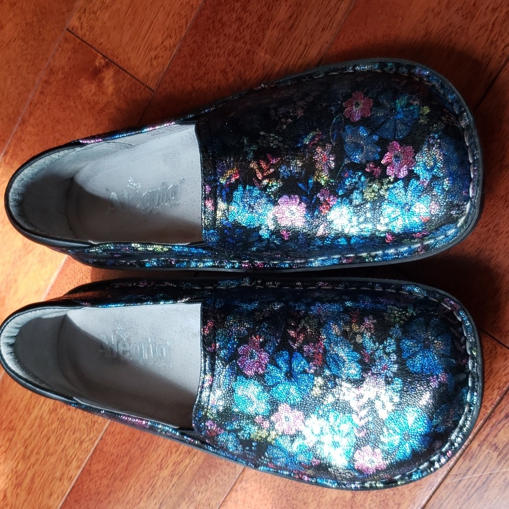 Alegria Debra Clog Wildin Crackle Print Floral 36 US 6